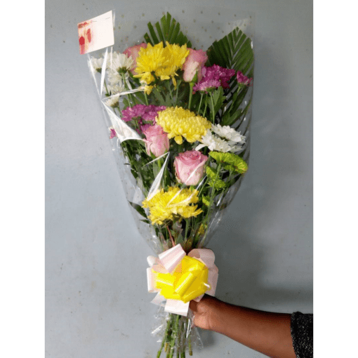 pink roses and chrysanthemums