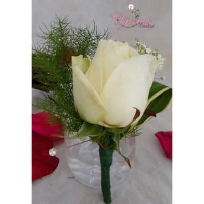 white rose boutonnière