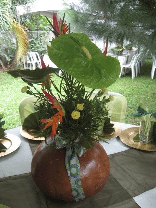 traditional wedding centerpiece