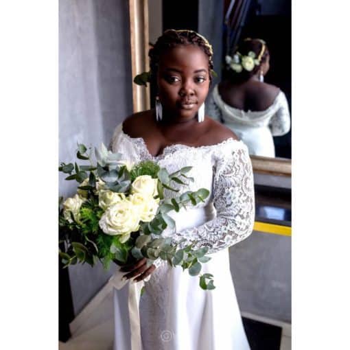 white green rose bouquet